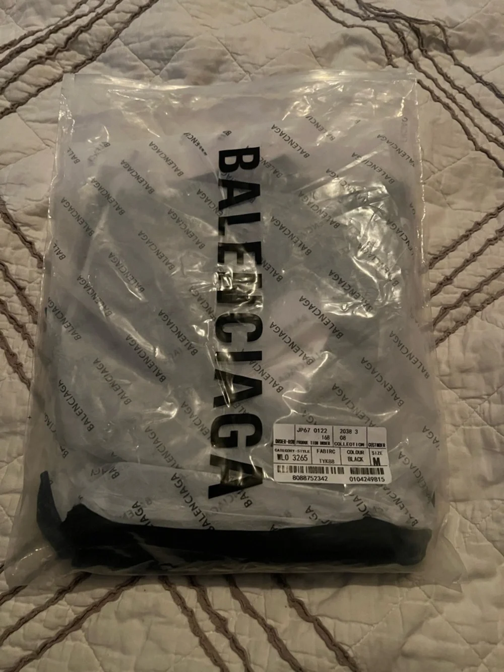 Balenciaga Black Logo Packaged Tee - Picture 2 of 4